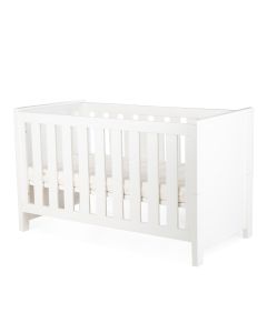 CuddleCo Aylesbury Cot Bed - White